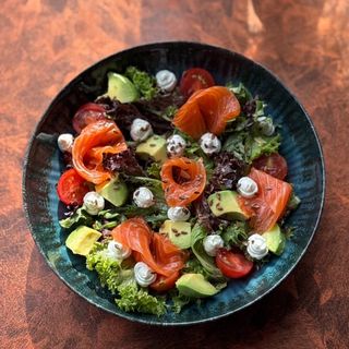 Салат з Лососем(250г)