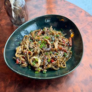 Локшина Удон з морепродуктами (330г)