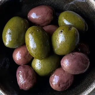 Асорті оливок