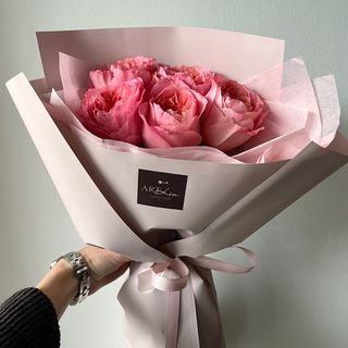 Букет еквадорських троянд