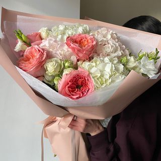 Букет у пастельних відтінках