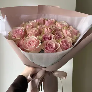 Монобукет рожевих троянд