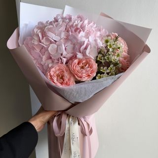 Рожевий букет