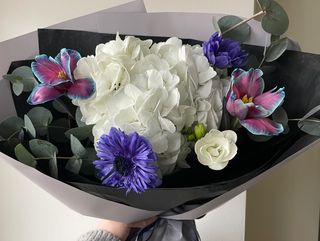 Космічний букет