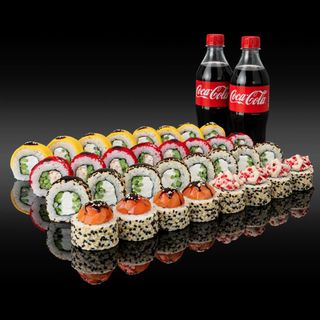 Комбо набір Квітня сет 1 кг+Coca Cola 2 шт