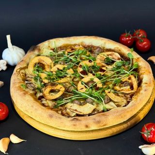 Свинина BBQ з яблуком та Гранатовим соусом (610 г) 