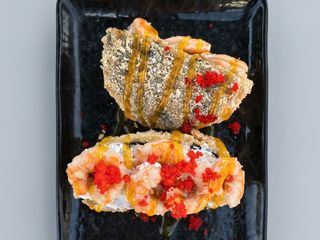 Суші- бургер з креветкою (365г)