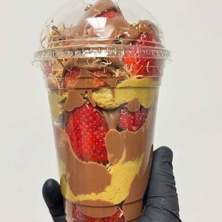 Дубайська полуниця