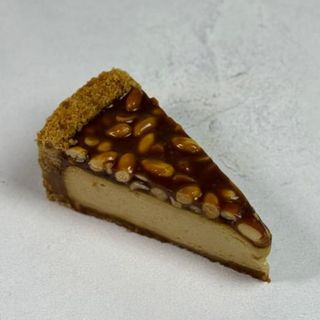 Чізкейк солона карамель з арахісом (150г)