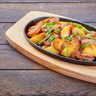 ПАТЕЛЬНЯ З КУРКОЮ