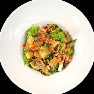 Інсалата кон меланцане е халумі (210 г)