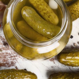 Солоні огірки (100г)