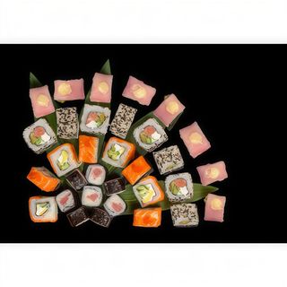 Спешл мікс сет (32шт/880г)