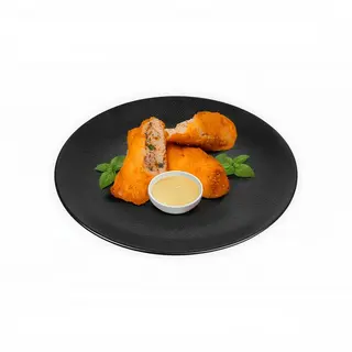 Млинці з куркою в хрусткій паніровці (340/50 г)