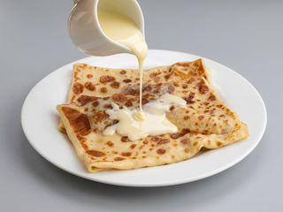 Млинець зі згущеним молоком (білим) (140г)