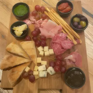Мікс Антіпасті (500г)