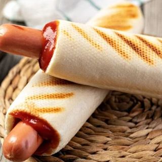 Французький хот дог велика сосиска