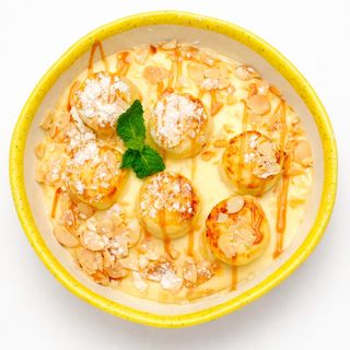 Бейбі-сирники з солоною карамеллю (280г)