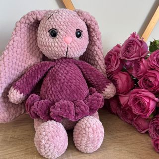 Зайченя рожеве