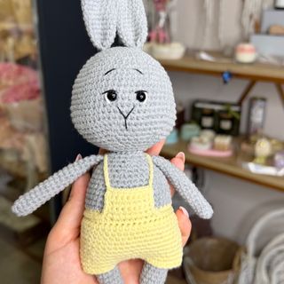 Зайченя вʼязане