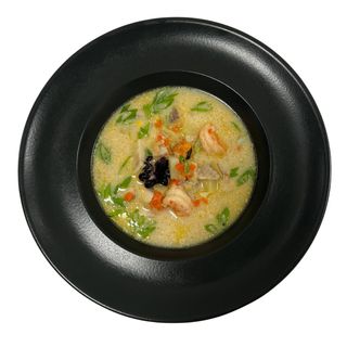 Рибний чаудер із морепродуктами