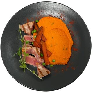 Тунець із морквяно-апельсиновим пюре