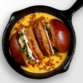 Бургер ШЕФ Чізі фермер 320г