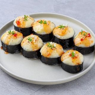 Запечений рол із кальмаром