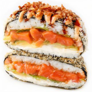 Суші-бургер з лососем кімчі 