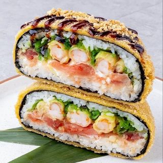 Суші-бургер креветка-тунець