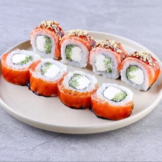 Рол Карамельний лосось