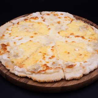 Безглютенова піца “4 сири”