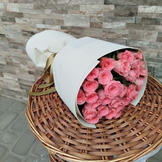 35 рожевих троянд Свінг 