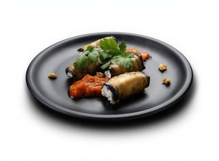 БАКЛАЖАНОВІ РУЛЕТИКИ З ВЕРШКОВИМ СИРОМ ТА ГОРІХАМИ 190г