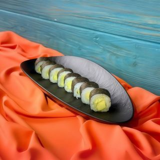 Макі з авокадо (150г)