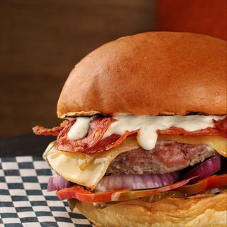 Чорізо бургер розмір L