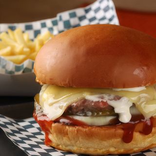 КОМБО ЧИЗБУРГЕР+Кола 0,5