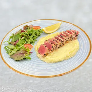Тунець з картопляним пюре (280г)