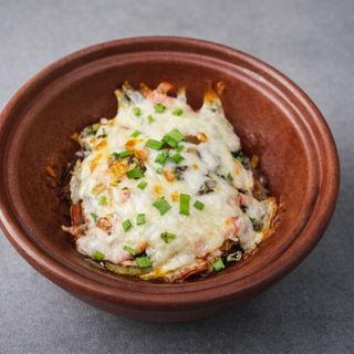 Деруни в горщику (330г.)