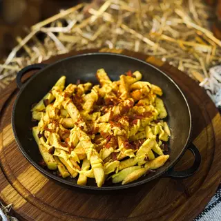 Фрі з беконом