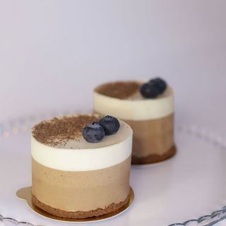 Три шоколади