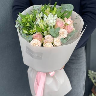 Букет-мікс світлих квітів "Натхнення"