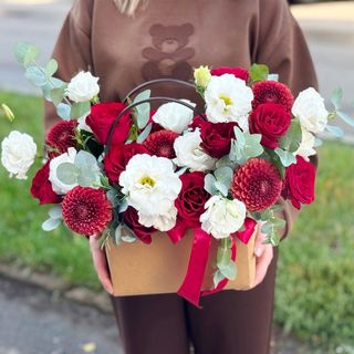 Квіткова композиція «Бордова пристрасть» ❤️