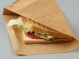 Сендвіч з салямі