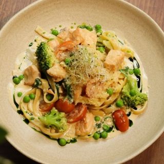 Паста з лососем