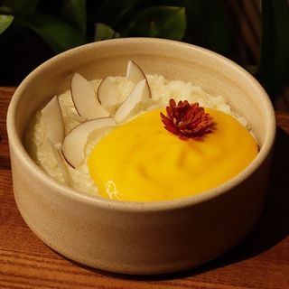 Рисова каша на кокосовому молоці