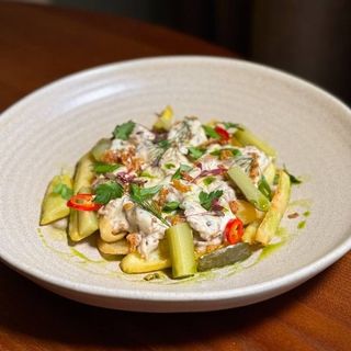 Біфстроганов з хрумкою картоплею