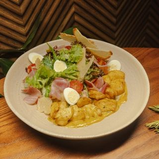 Салат Цезар з куркою