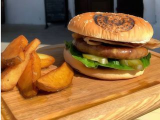 Бургер Фріц-Бургер З Картоплею По-Селянськи (300г)