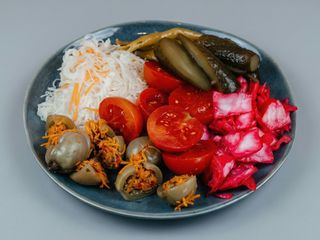 Соління асорті (100г)